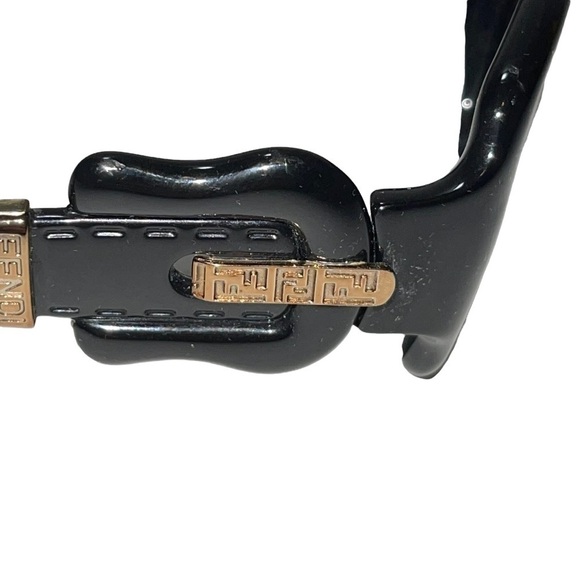 Fendi Woman Sunglasses - Picture 3 of 6